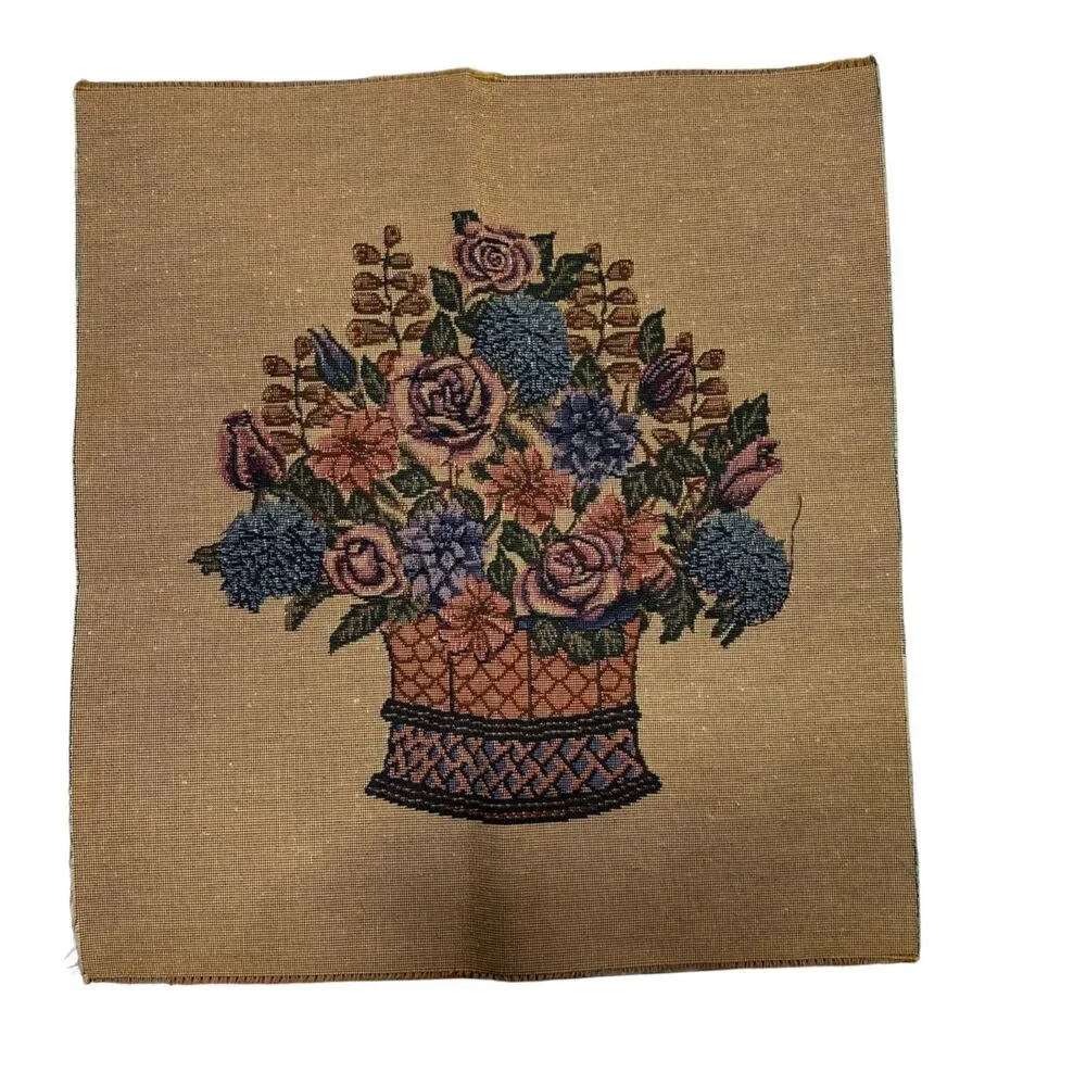 Vintage Floral Bouquet Tapestry Fabric Panel Craft Remnant 15x13.5